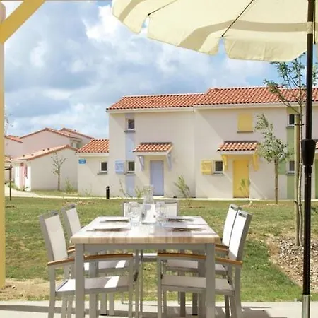 Well-kept 7 Km From The