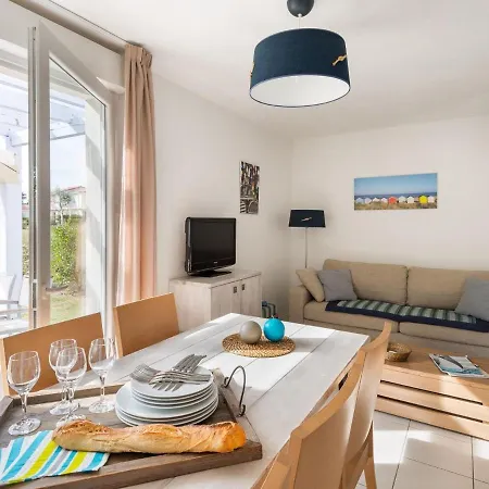 Vakantiehuis Seaside Duplex W Heated Pool *