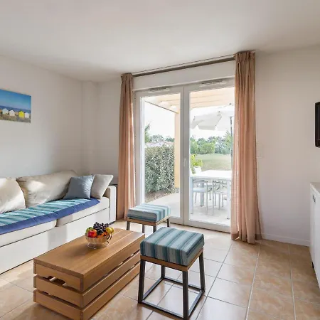Vakantiehuis Seaside Duplex W Heated Pool
