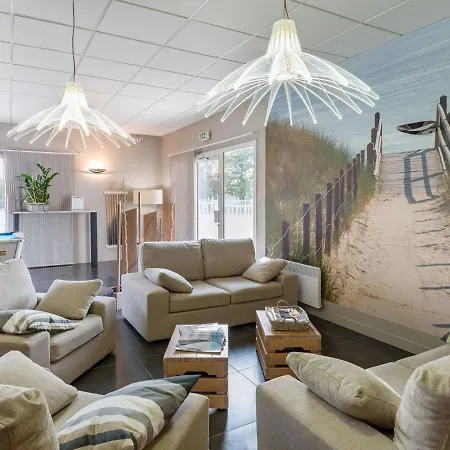 Seaside Duplex W Heated Pool Saint-Hilaire-de-Talmont